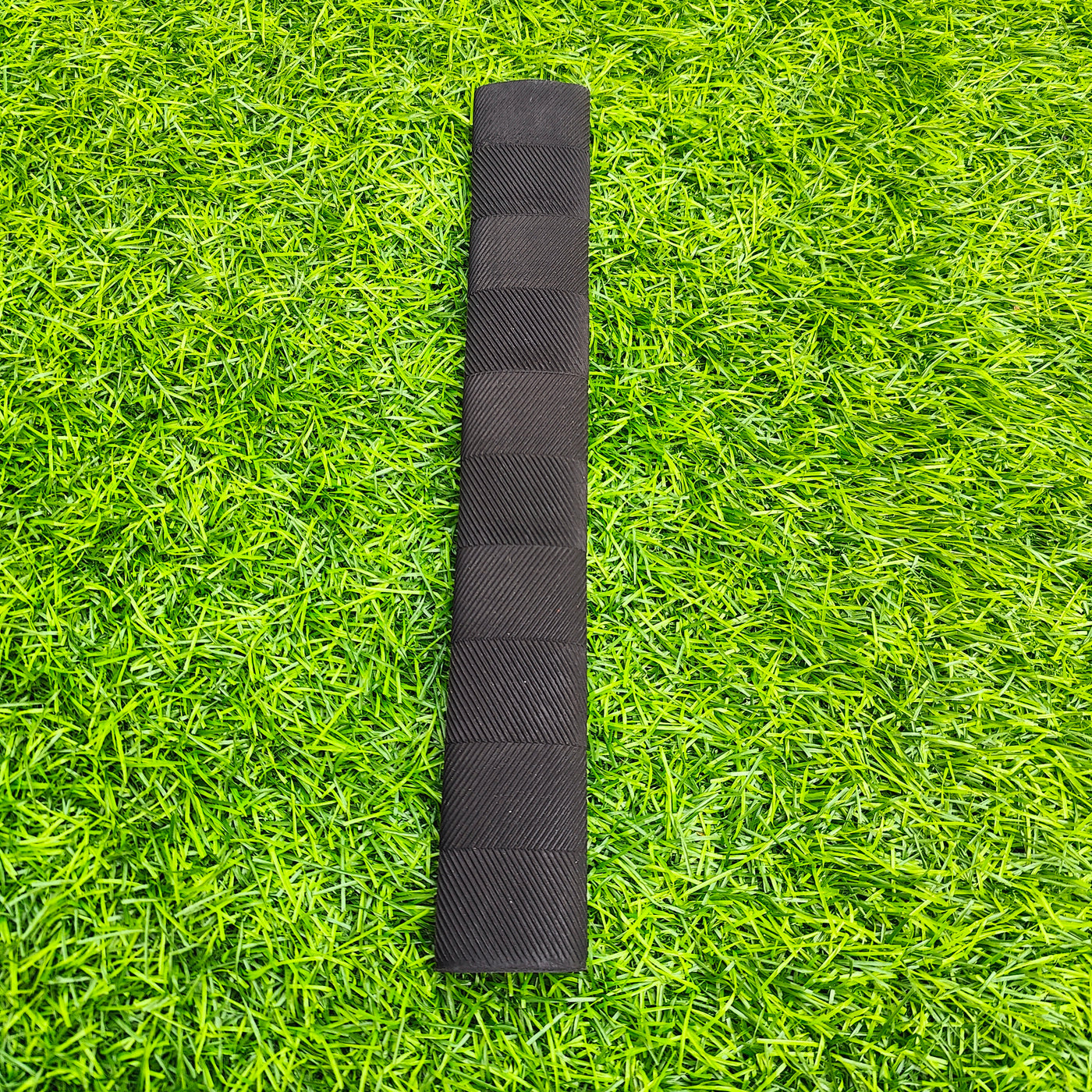 Chevron Cricket Bat Grip Black - 1 PIECE