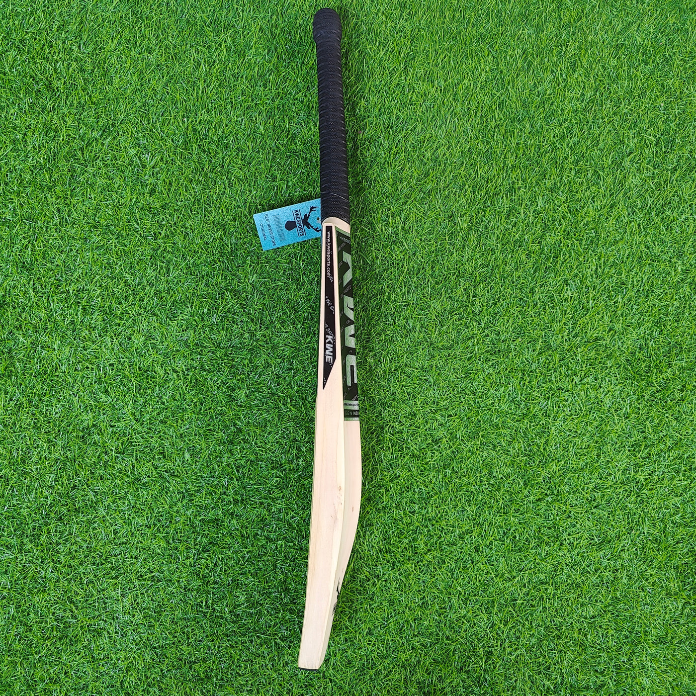 Limited Edition Season Cricket Bat - ready to play